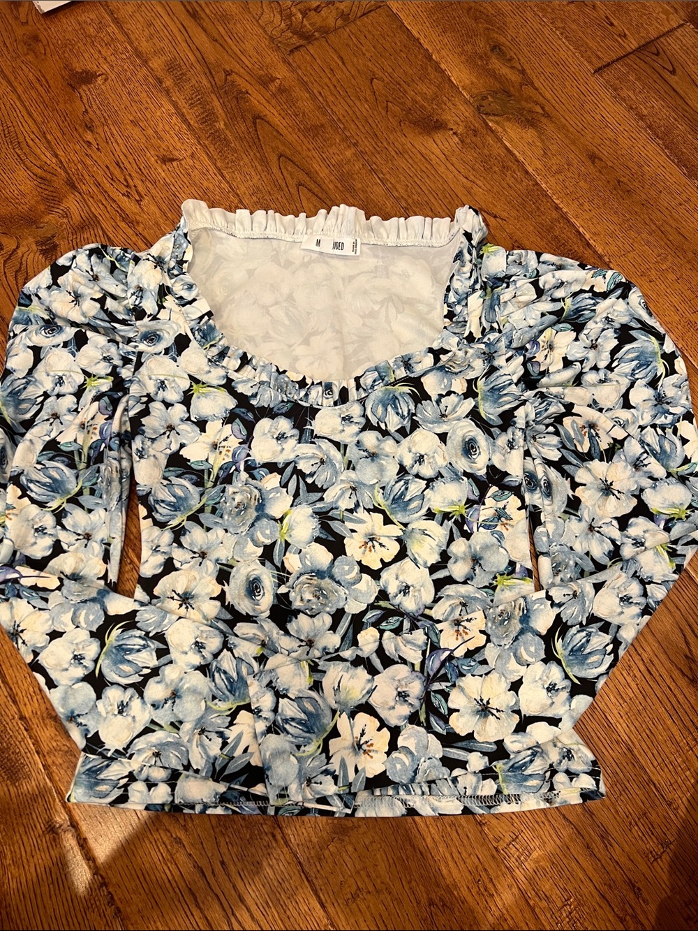 Missguided Black Floral Puff Sleeve Blouse